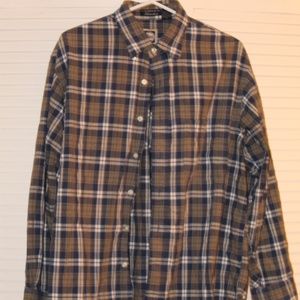 GH Bass & Co Button Down